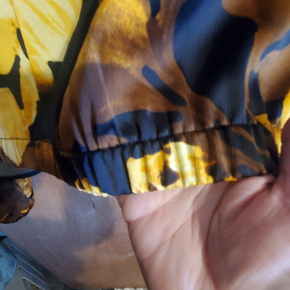 C WONDER BY CHRISTIAN SIRIANO GEORGETTE BUTTON BLOUSE. XL.NWOT - Picture 10 of 10